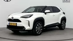 Wit Gebruikt 2023 Toyota Yaris Cross Limited SUV | € 29.445 (Eerlijke prijs)