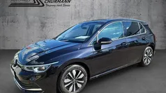 Gebruikt 2023 VW Golf VIII Move Sedan | € 31.510 (Eerlijke prijs)