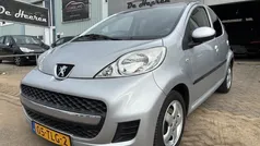Grijs Gebruikt 2012 Peugeot 107 Hatchback | € 3.750 (Eerlijke prijs)