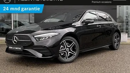 Zwart Gebruikt 2025 Mercedes A250 AMG line Hatchback | € 38.500 (Eerlijke prijs)