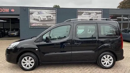 Zwart Gebruikt 2016 Peugeot Partner Tepee Access MPV | € 9.995 (Eerlijke prijs)