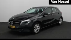 Zwart Gebruikt 2015 Mercedes A180 Ambition Hatchback | € 14.900 (Eerlijke prijs)