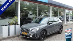 Grijs, metallic lak Gebruikt 2018 Audi Q2 S-Line SUV | € 22.980 (Goede deal)