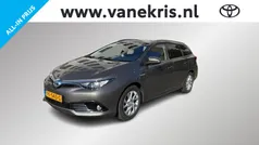 Grijs Gebruikt 2017 Toyota Auris Hybrid Stationwagen | € 16.997 (Eerlijke prijs)
