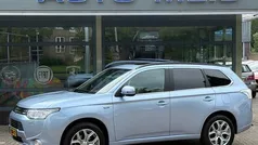 Blauw Gebruikt 2014 Mitsubishi Outlander Instyle SUV | € 13.695 (Eerlijke prijs)