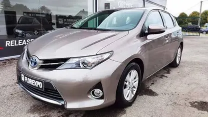 Occasion Toyota Auris 99 PK (72 kW) 2014 Grijs Sedan