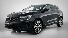 Black (tegne) Gebruikt 2023 Renault Austral Iconic SUV | € 33.950 (Eerlijke prijs)