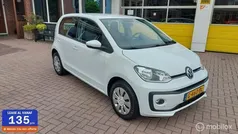 Wit Gebruikt 2019 VW up! Move Hatchback | € 9.950 (Eerlijke prijs)