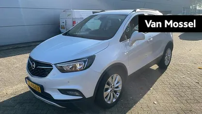 Wit Gebruikt 2019 Opel Mokka X Innovation SUV | € 13.440 (Super prijs)