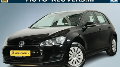 Occasion 2015 VW Golf VII Trendline Hatchback | € 9.900 (Eerlijke prijs)