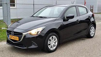 Occasion 2016 Mazda 2 Hatchback | € 8.950 (Eerlijke prijs)