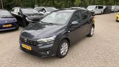 Gebruikt 2021 Dacia Sandero Expression Hatchback | € 13.840 (Goede deal)