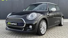Gebruikt 2015 Mini Cooper Business Hatchback | € 12.950 (Eerlijke prijs)