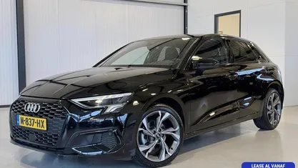 Zwart Gebruikt 2021 Audi A3 Sportback Advanced Hatchback | € 22.950 (Eerlijke prijs)