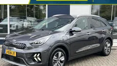 Grijs Gebruikt 2020 Kia Niro SUV | € 21.935 (Eerlijke prijs)