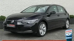 Zwart Gebruikt 2023 VW Golf VIII Style Stationwagen | € 29.950 (Eerlijke prijs)