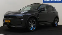Zwart Gebruikt 2023 Lynk & Co 01 SUV | € 26.425 (Eerlijke prijs)