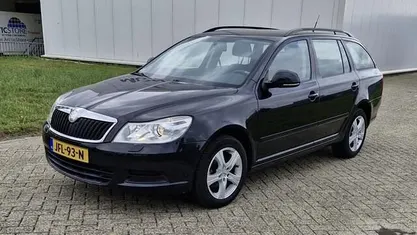 Occasion 2009 Skoda Octavia Ambition Hatchback | € 4.495 (Goede deal)