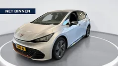 Grijs Gebruikt 2024 Cupra Born Hatchback | € 27.740 (Eerlijke prijs)