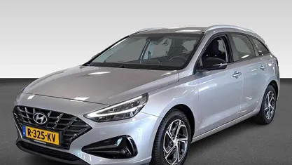 Occasion Hyundai i30 Comfort 120 PK (88 kW) 2022 Grijs (metallic) Stationwagen