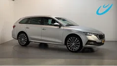 Grijs Gebruikt 2021 Skoda Octavia Business Line Stationwagen | € 21.400 (Goede deal)