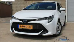 Wit Gebruikt 2020 Toyota Corolla Business Edition Stationwagen | € 19.370 (Goede deal)