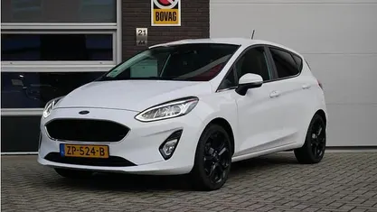 Wit Occasion 2018 Ford Fiesta Titanium Hatchback | € 9.950 (Eerlijke prijs)