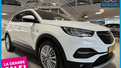 Wit Gebruikt 2020 Opel Grandland X Innovation SUV | € 17.750 (Eerlijke prijs)