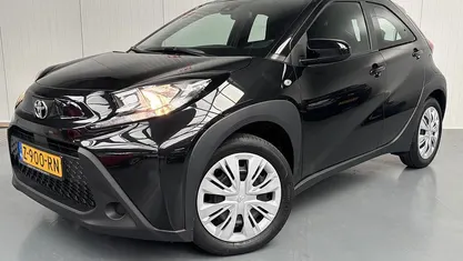 Occasion 2024 Toyota Aygo X Play SUV | € 17.950 (Eerlijke prijs)