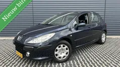 Blauw Gebruikt 2007 Peugeot 307 Hatchback | € 2.495 (Eerlijke prijs)