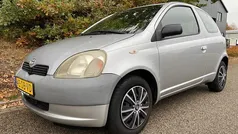 Gebruikt 1999 Toyota Yaris Terra Hatchback | € 999 (Eerlijke prijs)