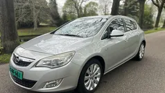 Grijs Gebruikt 2010 Opel Astra Cosmo Hatchback | € 3.999 (Eerlijke prijs)