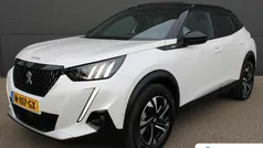 Gebruikt 2021 Peugeot 2008 GT SUV | € 21.895 (Eerlijke prijs)