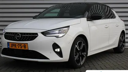 Wit Gebruikt 2023 Opel Corsa Elegance Hatchback | € 17.895 (Eerlijke prijs)