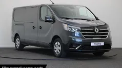 Zwart Nieuw 2025 Renault Trafic Komfort Van | € 30.767 (Super prijs)