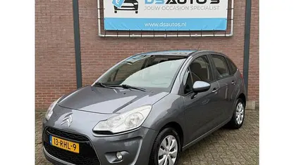 Grijs (metallic) Gebruikt 2011 Citroën C3 Dynamique Hatchback | € 2.899 (Eerlijke prijs)
