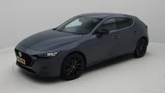 Gebruikt 2022 Mazda 3 Sportive Hatchback | € 21.950 (Eerlijke prijs)
