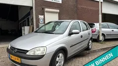 Grijs Gebruikt 2001 Opel Corsa Elegance Hatchback | € 1.549 (Eerlijke prijs)