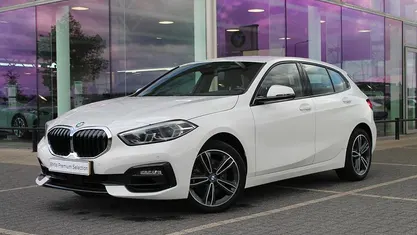 Gebruikt 2020 BMW 118 Executive Hatchback | € 22.950 (Eerlijke prijs)