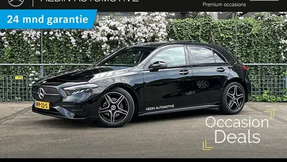 Occasion 2025 Mercedes A180 AMG line Hatchback | € 35.900 (Eerlijke prijs)