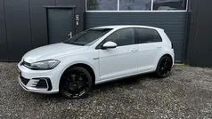 Gebruikt 2018 VW Golf VII GTE Hatchback | € 20.500 (Eerlijke prijs)