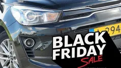 Zwart Gebruikt 2021 Kia Rio Hatchback | € 11.925 (Eerlijke prijs)