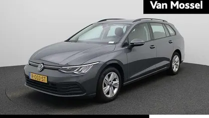 Grijs Gebruikt 2022 VW Golf VIII Life Stationwagen | € 19.800 (Eerlijke prijs)