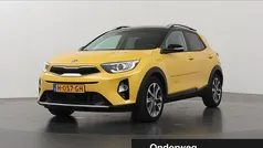 Gebruikt 2020 Kia Stonic SUV | € 16.435 (Eerlijke prijs)