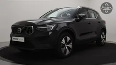 Zwart Gebruikt 2023 Volvo XC40 SUV | € 36.900 (Eerlijke prijs)