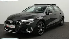Zwart, metallic lak Gebruikt 2023 Audi A3 Sportback e-tron Advanced Sedan | € 36.850 (Eerlijke prijs)