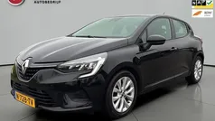Gebruikt 2022 Renault Clio V Zen Hatchback | € 12.495 (Eerlijke prijs)