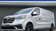Gebruikt 2022 Renault Trafic Luxe Van | € 23.900 (Eerlijke prijs)