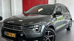 Interstellar grey Gebruikt 2024 Kia Niro SUV | € 34.950 (Eerlijke prijs)