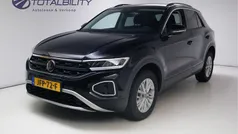 Zwart Gebruikt 2025 VW T-Roc Edition SUV | € 28.950 (Eerlijke prijs)